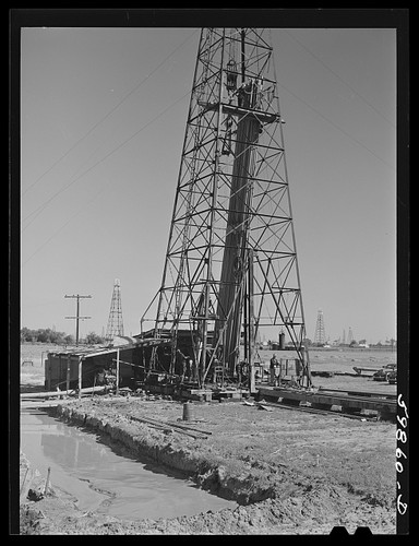Moundridge kansas 1941 oil - moundridge,