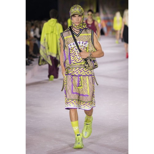 Nwt versace runway - ss2022, la