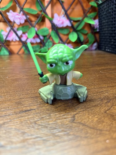 Kinder surprise maxi - maxi, yoda