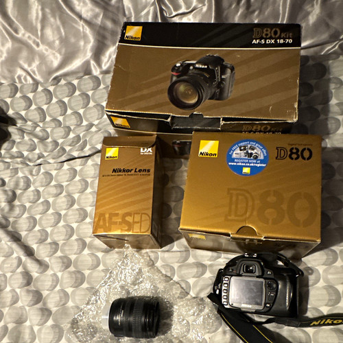 Nikon d80 2mp digital slr - d80, 10.2mp