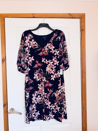 Connected apparel floral - apparel,