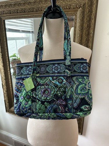 Nwt vera bradley purse little - nwt,