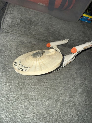 Uss enterprise ncc1701 dinky - uss,