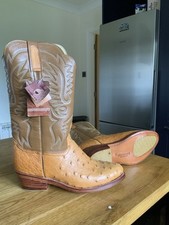 Men’s Leather And Ostrich Cowboy Boots Size Uk9 New And Unworn With Tags.￼
