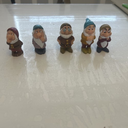 Dwarfs from snow - 5,