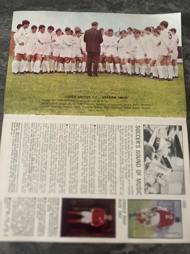 Leeds united memorabilia - ,