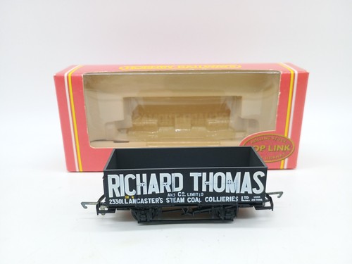 Hornby r6071 richard thomas - hornby,