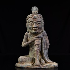 Old Bronze Bodhidharma Buddha
