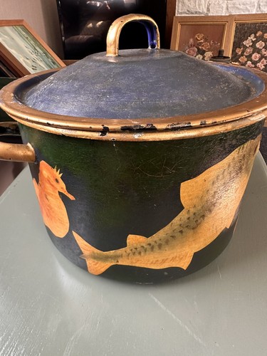 Vintage metal stock pot - metal,