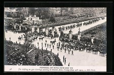 Postcard London, Funeral of