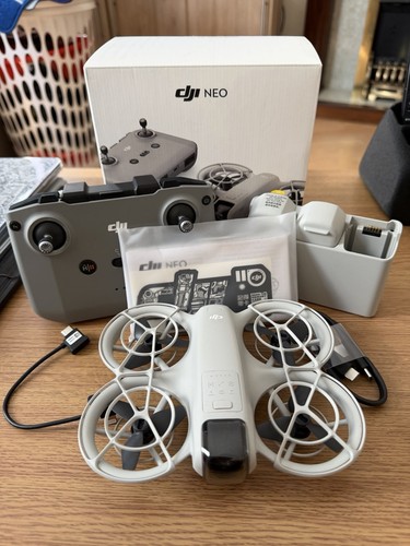 Dji neo fly more - fly, combo