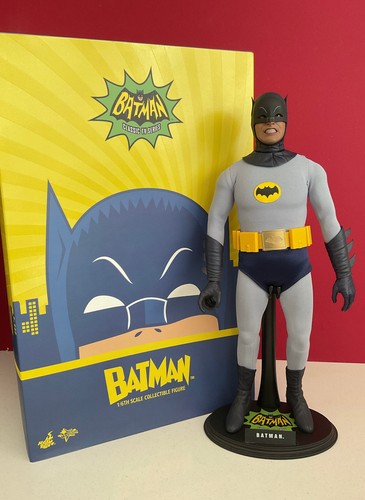 Hot toys mms218 batman 1966 - hot,