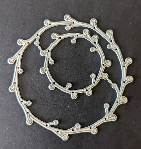 Metal cutting die - metal,