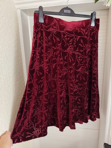 Burgundy velvet floral - burgundy,