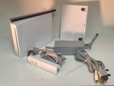 Nintendo Wii Console Bundle