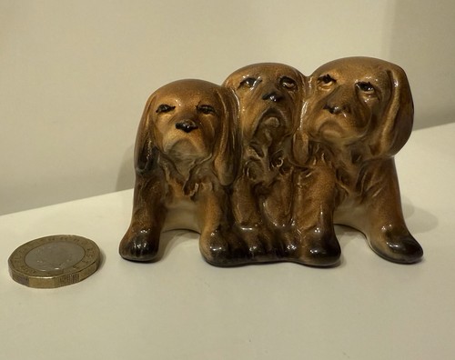 Beswick three puppies rare - beswick,