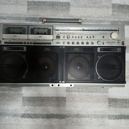 Sharp 909 vintage - vintage, boombox