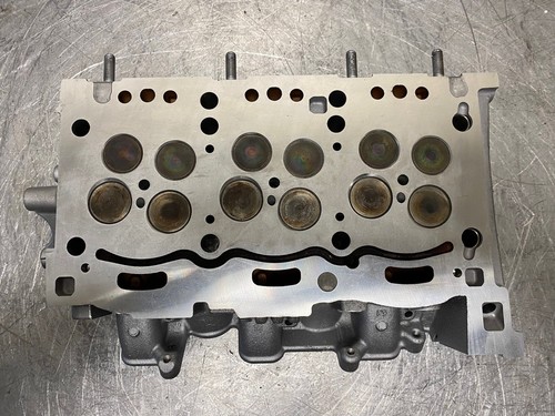 Reconditioned cylinder head - cylinder,