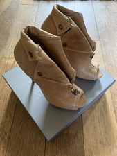 Alexander McQueen Faithful Brown Leather Peep toe Boots. Size 6. Unused.