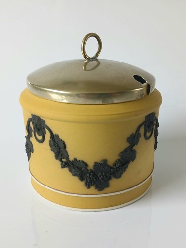 Wedgwood jasperware yellow and - jasperware,