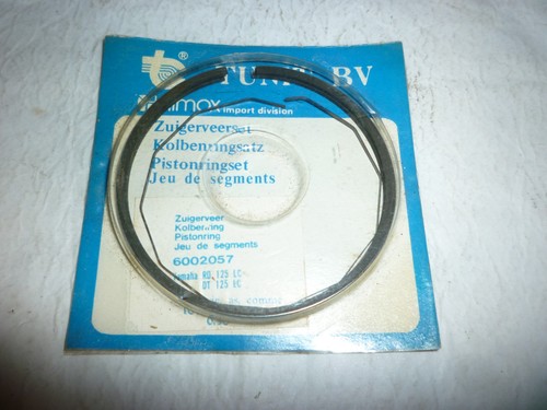 Yamaha piston ring set - piston,