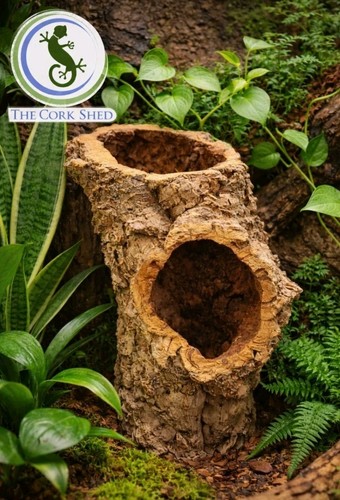 Cork bark tube hide 38cm - cork,