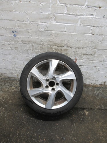 2013 volvo v40 mk3 5drs - volvo,