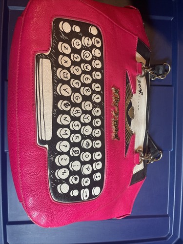 Pink rare betsey johnson - betsey,