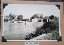 The Thames Day Day's Lock  REAL Photo 1940  50's Oxfordshire Boat People