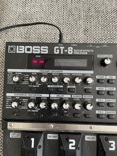 Boss digital - gt-8,