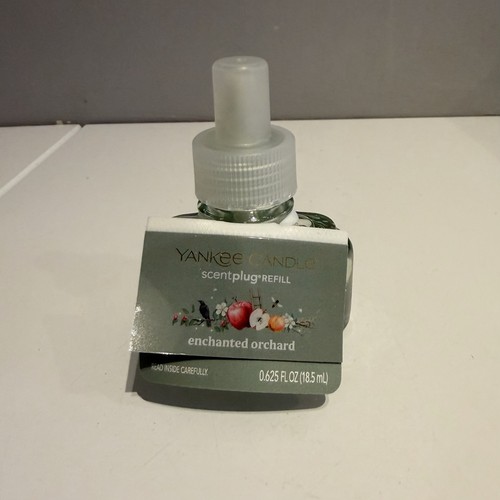 Yankee candle enchanted - candle,
