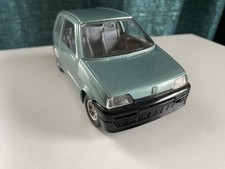 Burago 1/24 Scale Die Cast Model Fiat Cinquecento