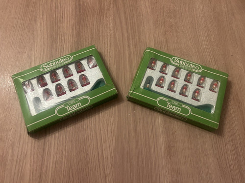 Subbuteto pair liverpool team - subbuteto,