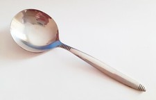 Vtg Viners STYLE fruit spoon