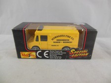 Maisto 11001 Search Truck Mombasha Fire Co. Underwater Seach Recovery Boxed 2001