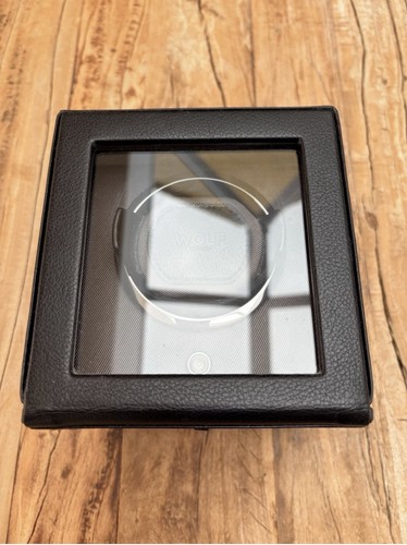 Wolf single watch winder - watch, in
