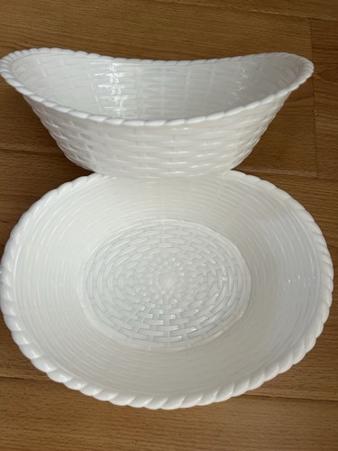 White plastic bread basket - plastic,