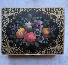 Vintage Floral Black Gold