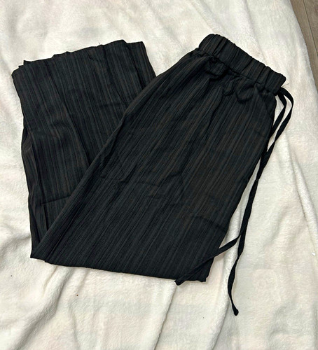 Men black pleated - men’s,