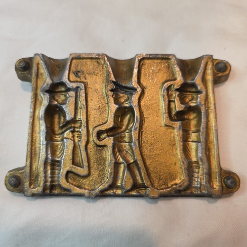 Toy lead soldier - lead,