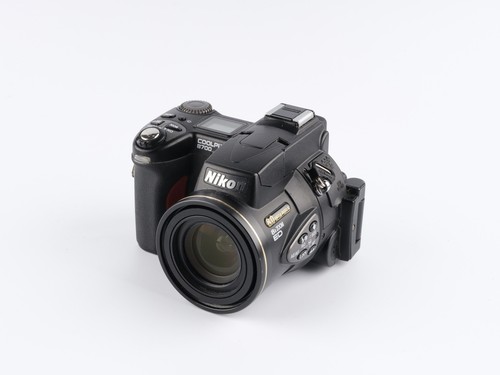 Nikon coolpix 8700 - nikon,
