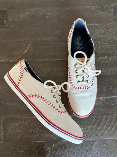 Keds champion pennant - pennant, baseball
