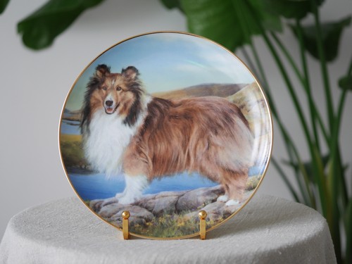 Danbury mint collector plate - mint,