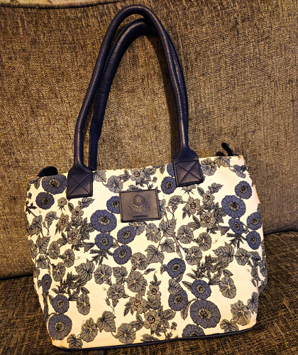 Viyella blue white - &, floral