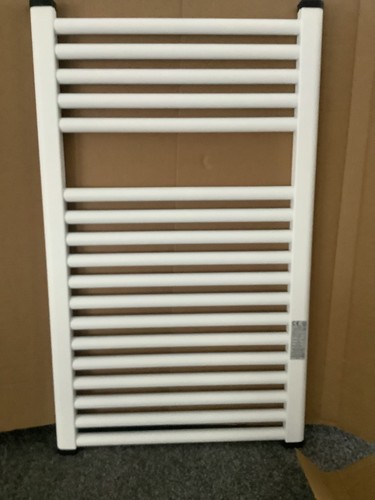 Linear bergamo white heated