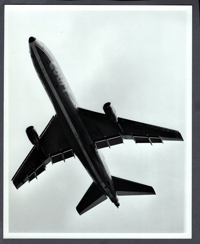 Court line 1011 lockheed - l-1011,