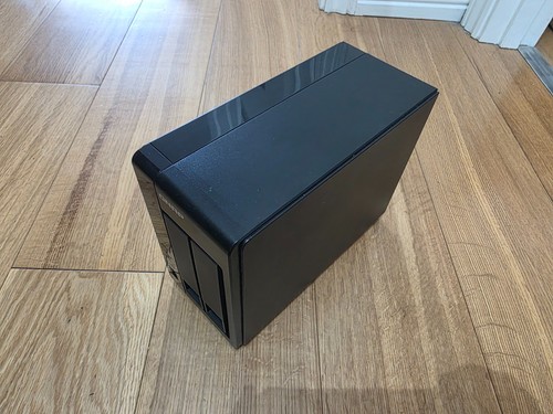 Qnap 251 bay desktop - 2-bay,