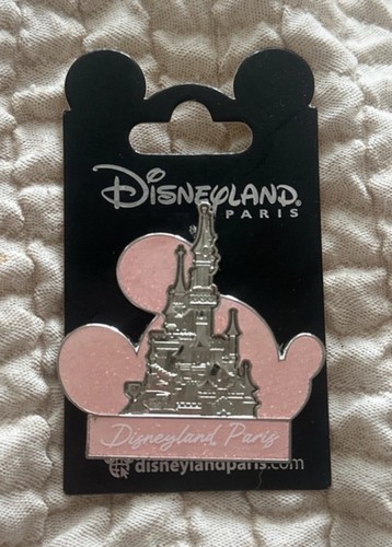 Disneyland paris pin - paris, badge