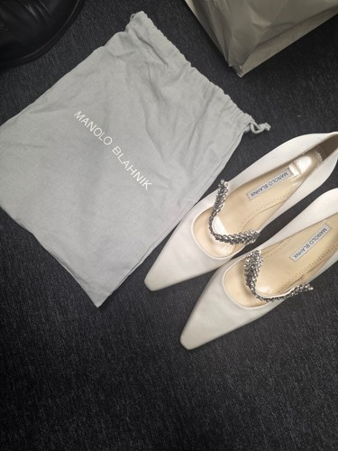 Manolo blahnik kanemba - blahnik, 90