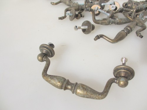 Metal drawer handles pulls old - pulls,